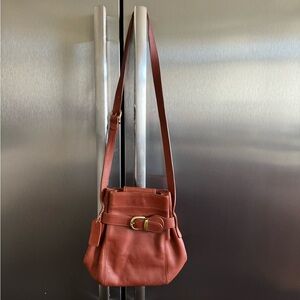 Coach bag leather authentic beautiful condition